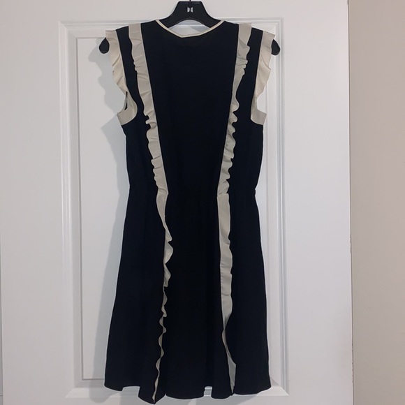 RED Valentino Black & White Ruffle Trim Dress - Size 42 EU / 4 US - New - Picture 5 of 7